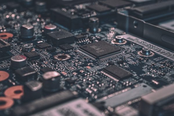 KZ edcx Lite — проводные наушники с микрофоном